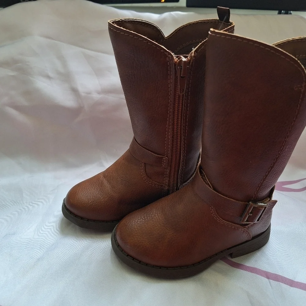 OshKosh Bgosh girls boots